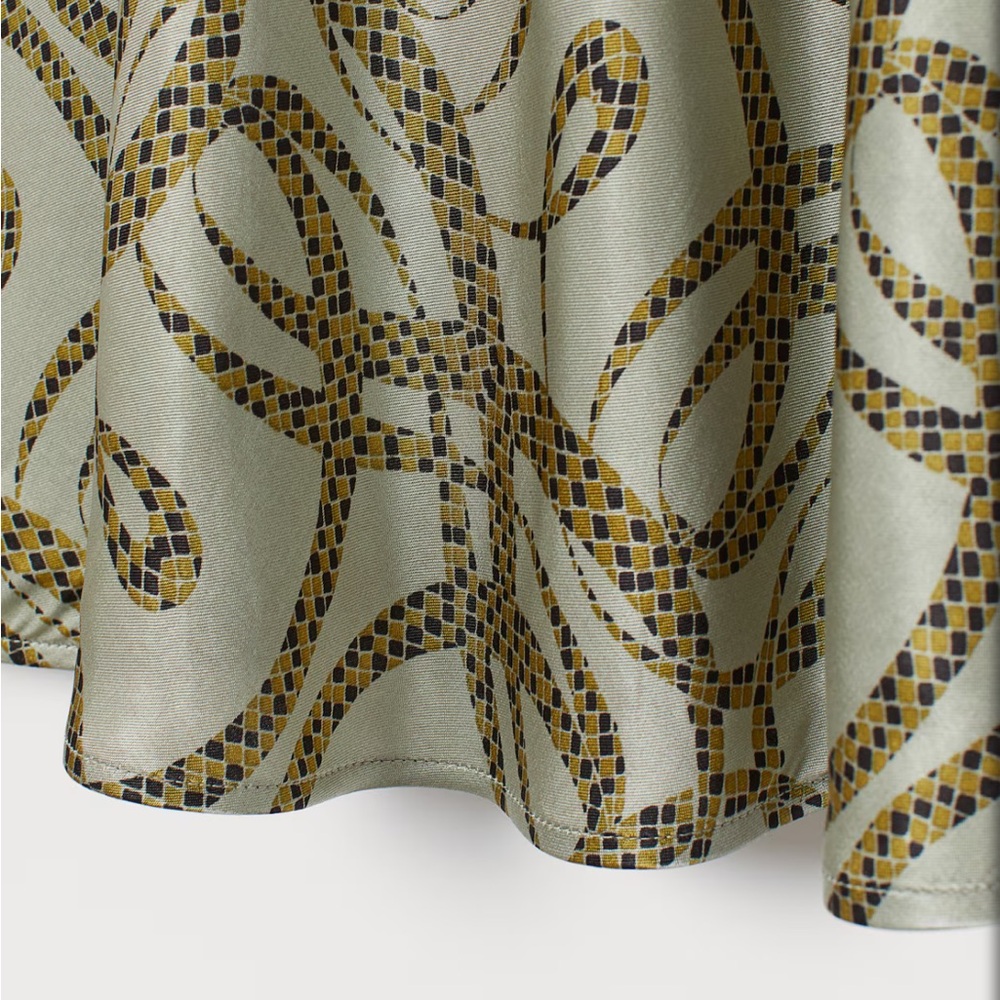 H&M Midi Satin Skirt - Picture 4 of 5